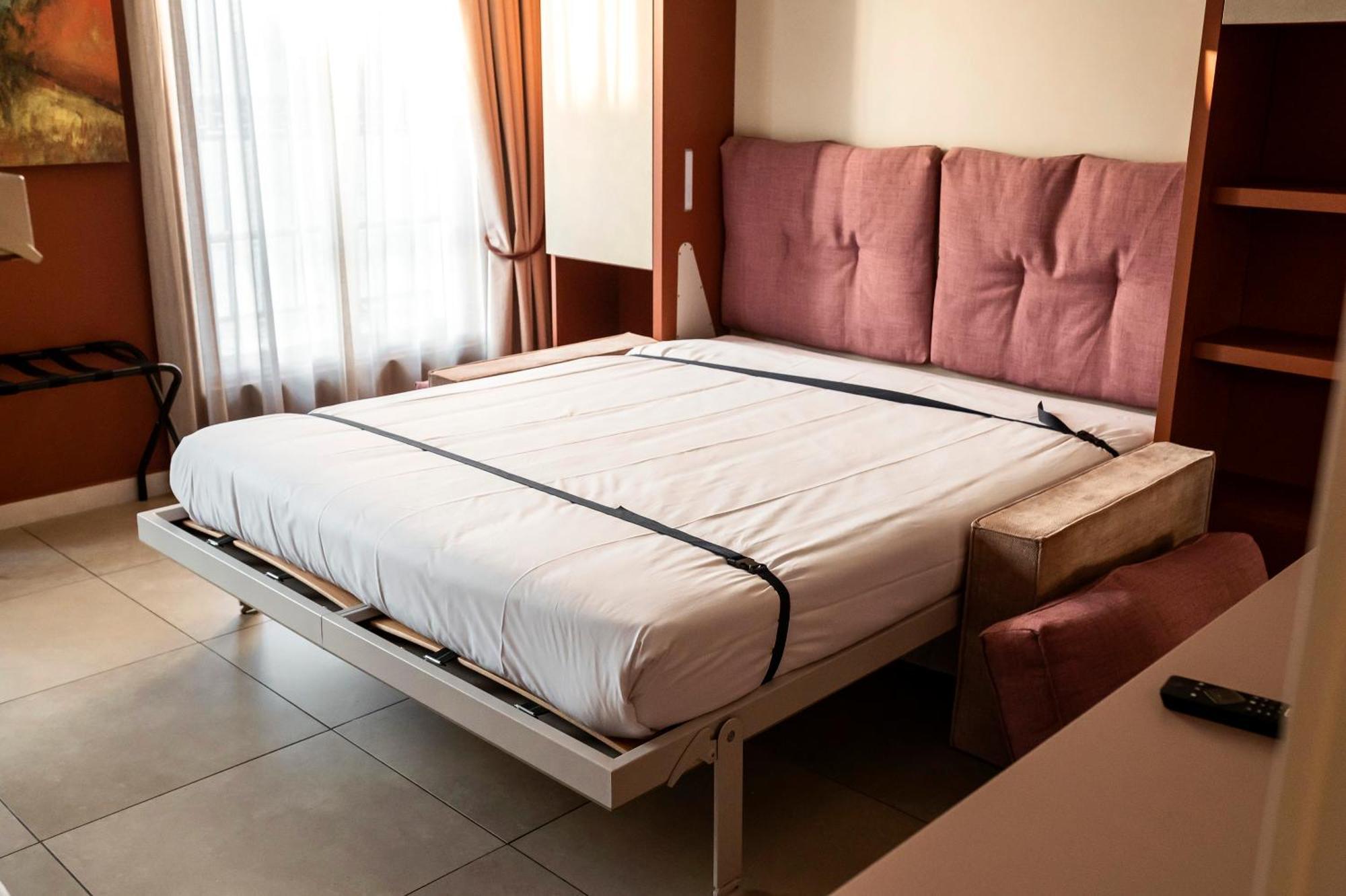 Multiresidence L'elysee Apartahotel